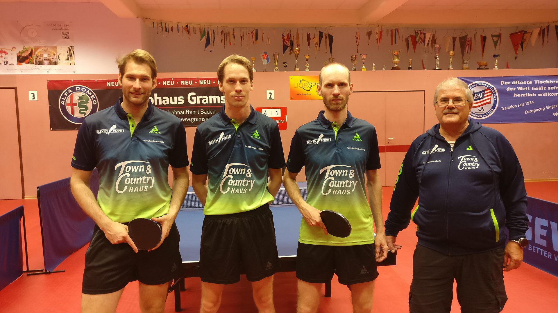 Mannschaft mit Obmann